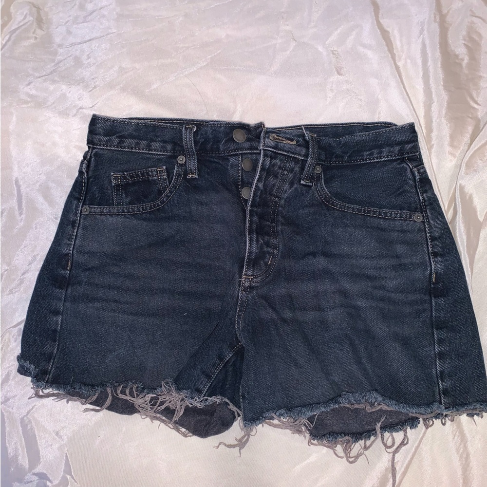Universal threads faded black distressed button up mid rise baggy jean shorts